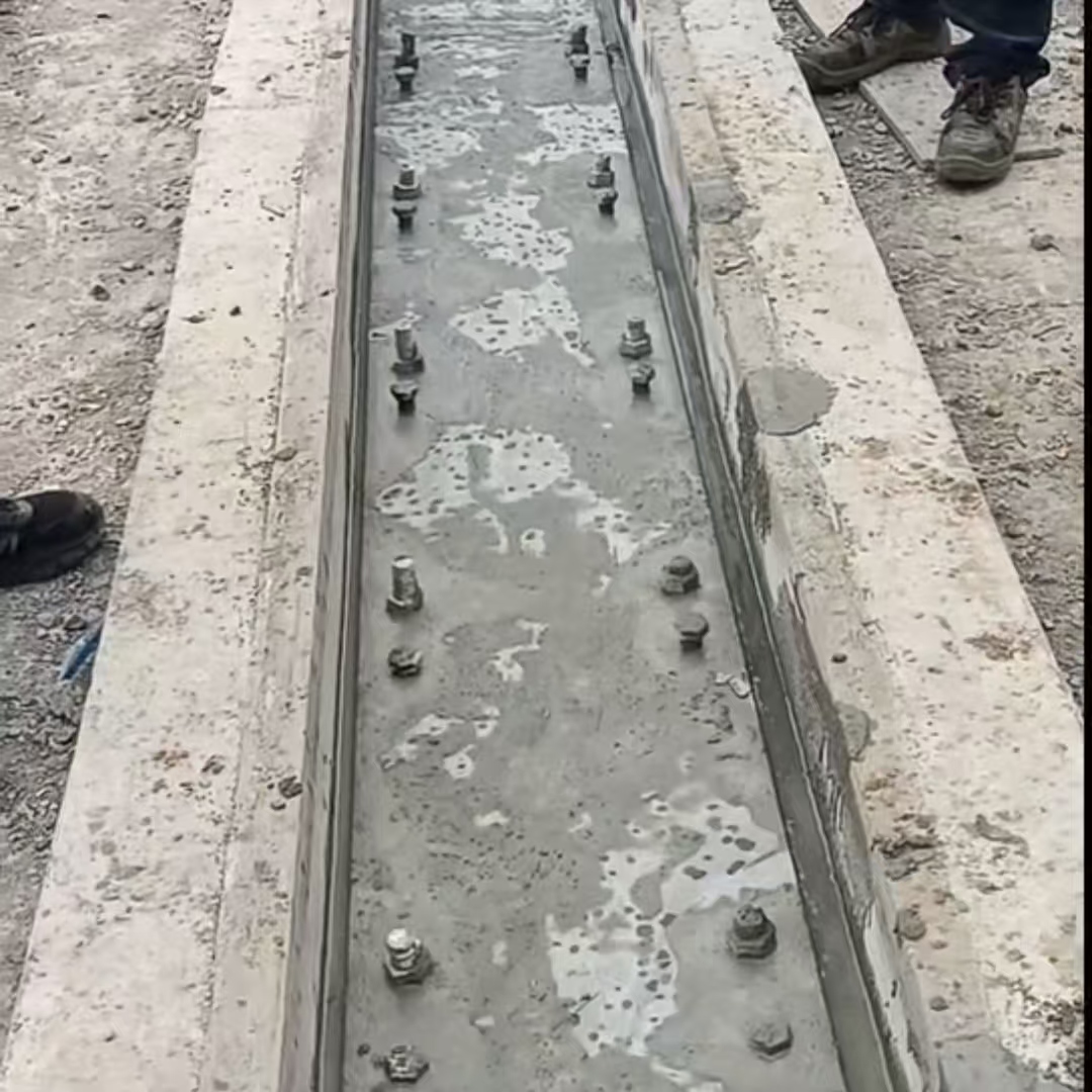 洪雅环氧树脂轨道胶泥是什么？用在哪里？